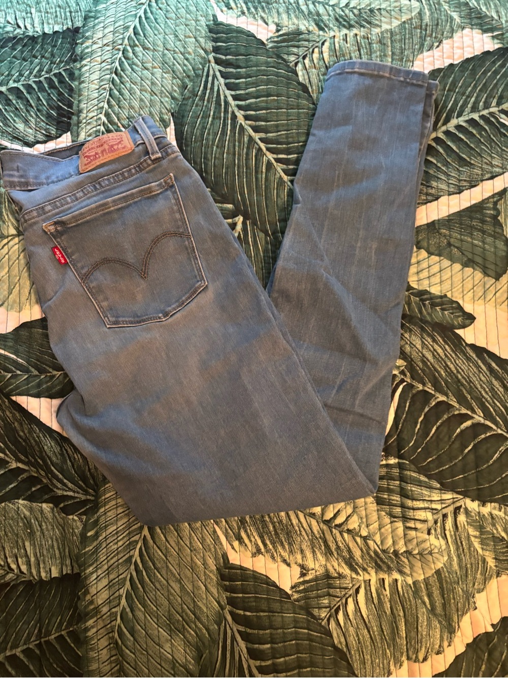 Levi's Blue Women's Skinny Jeans with Red Tab - Picture 1 of 7